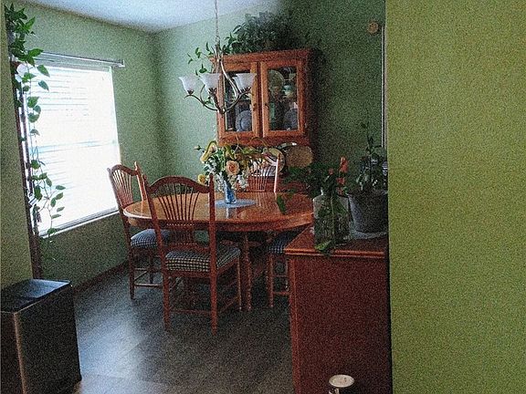 4th image of 8420 N Calcutta Ave