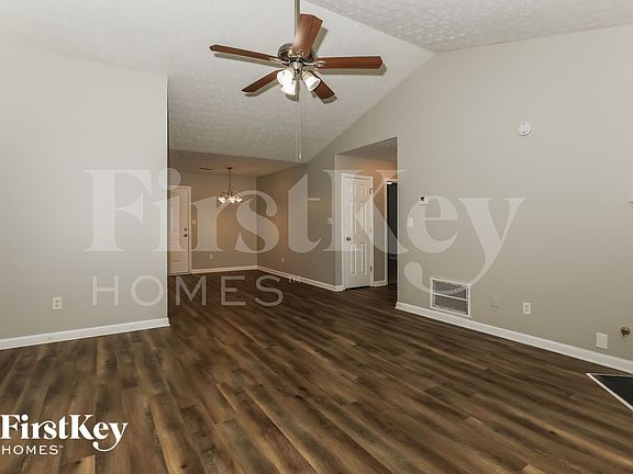 2nd image of 11035 Shannon Cir