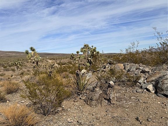 5th image of 327-05-010 Mesquite Rd