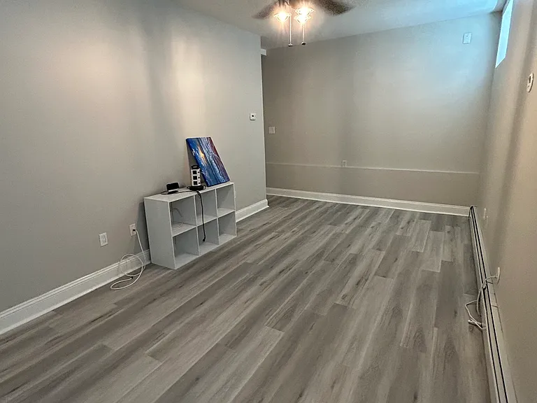 319 Ramona Ave — Photo 6