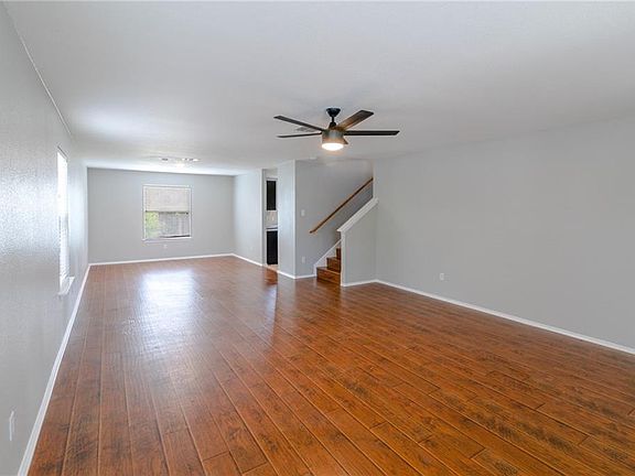 3rd image of 202 Whitfield St
