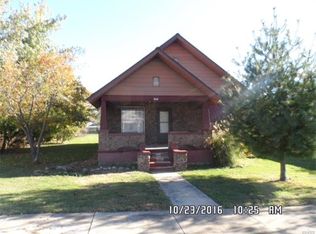 808 Cedar St, Bismarck, MO 63624