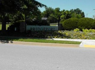 4829 W New Bridge Rd, Fayetteville, AR 72704