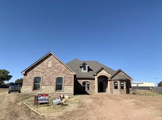 116 Wilson Ln, Lawton, OK 73505