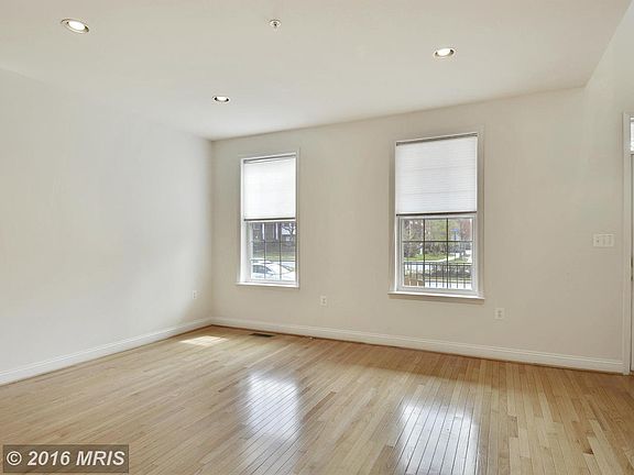 4th image of 517 Redland Blvd
