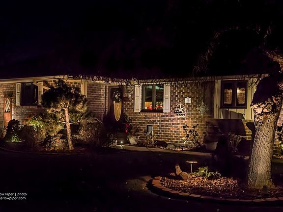 2nd image of 106 Thunderbird Dr
