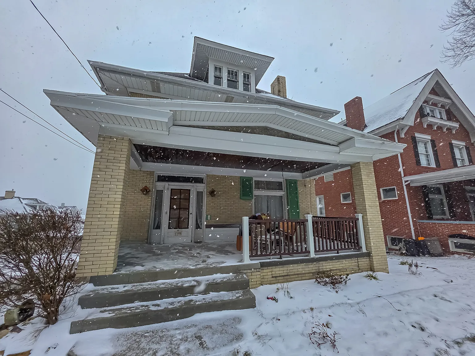 3215 Wainbell Ave photo 1