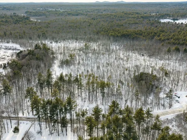 Nute Road, Madbury, NH 03023