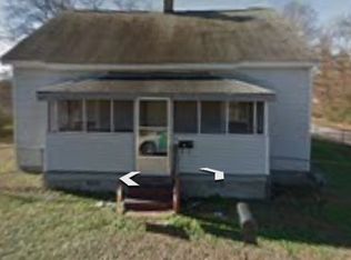 14 Hammet St, Laurns, SC 29360