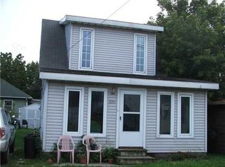 370 Lakeview Dr, Harbor View, OH 43434