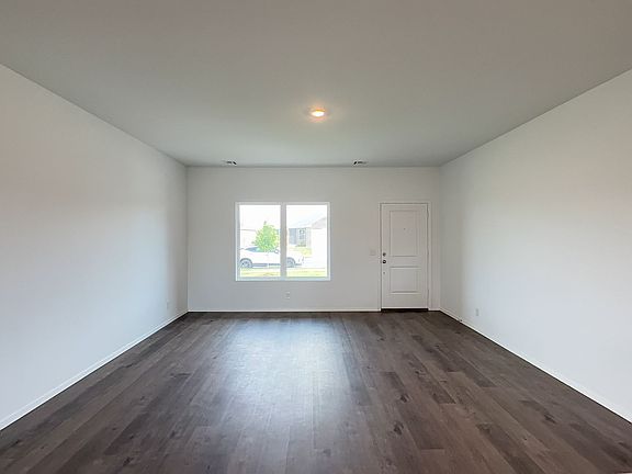 2nd image of 1604 E Gary St