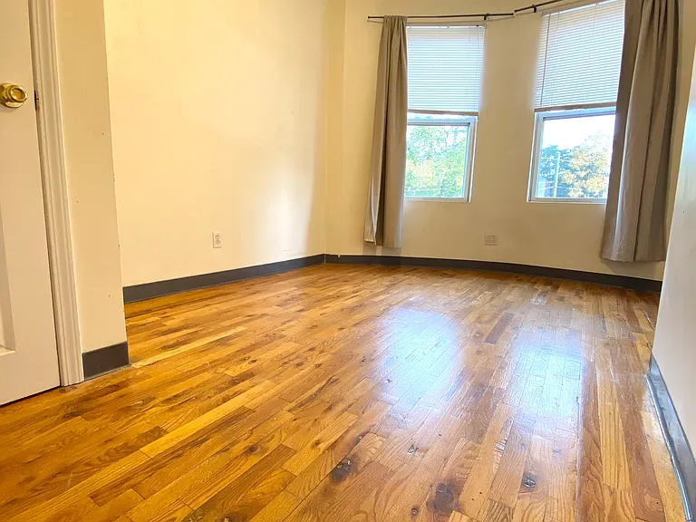 838 Huntington Ave #3 — Photo 8