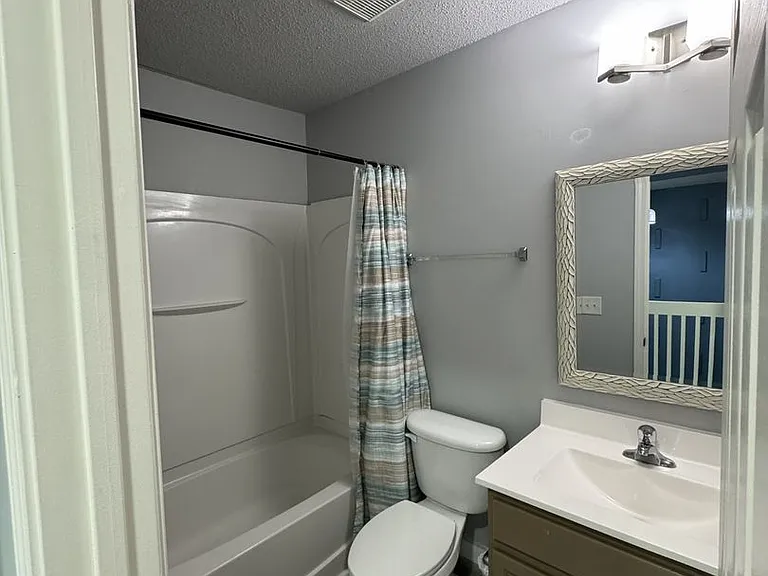 108 Bridford Pkwy — Photo 12