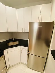 Rented by Metropolis Real Estate of Manhattan