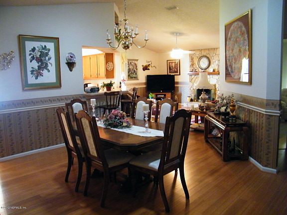 3rd image of 2052 Wax Myrtle Ct