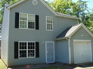 3104 Reid Brook Ln, Charlotte, NC 28208