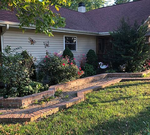 2nd image of 80 Elmore Ln