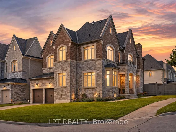 90 Keatley Dr, Vaughan, ON L6A 4Y3