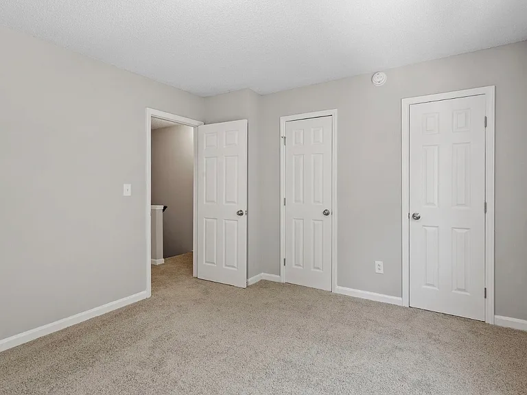 4242 Kaplan Dr — Photo 19