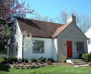 129 Chatham Rd photo 1