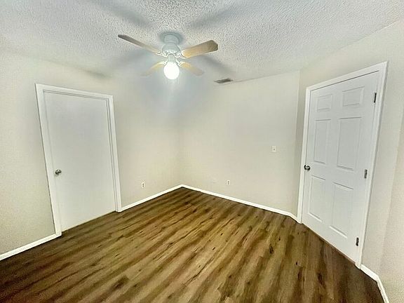 2nd image of 2584 Grassy Point Dr Unit 200
