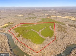 Snake Castle Rd, Sumerduck, VA 22742