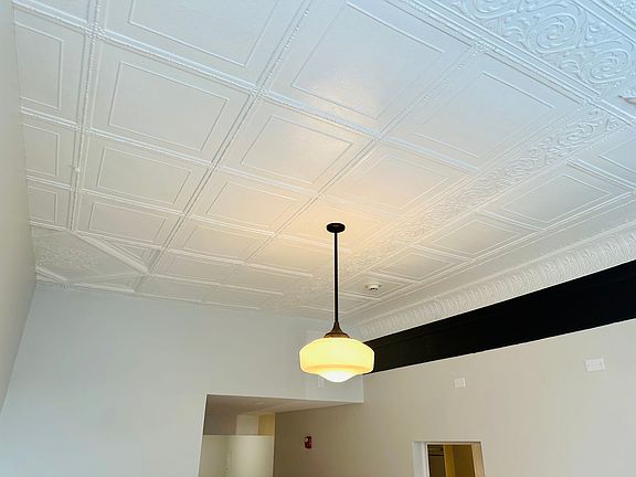 3rd image of 39 Cortland St #2