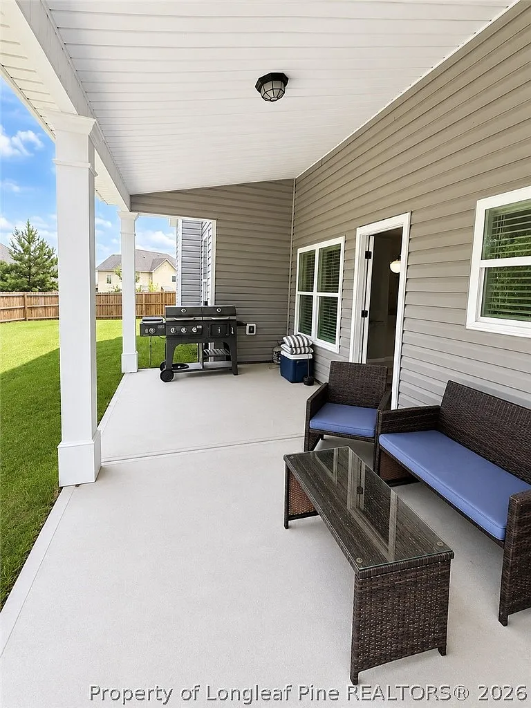 4 bed, 3.0 bath, 3183 sqft, $2,900 — Photo 4