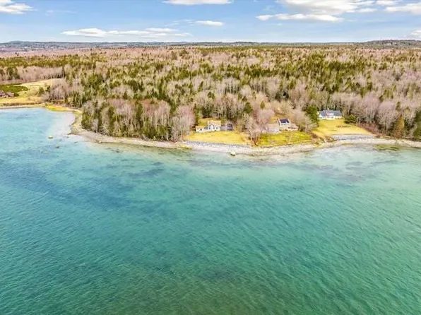 55 Narrows Way, Lamoine, ME 04605