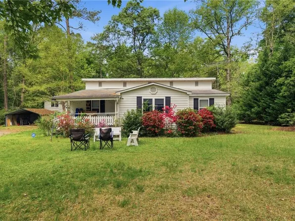 9788 Woods Cross Rd, Gloucester, VA 23061