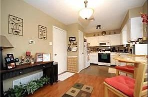 4th image of 3101 Birch Dr