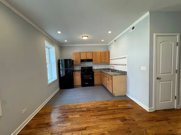 Division 4201, 4201 W Division St #1150-1E, Chicago, IL 60651