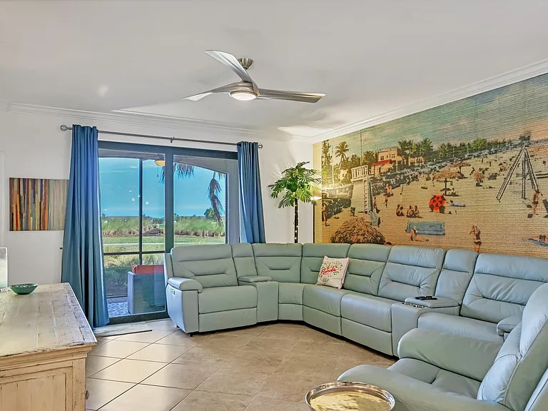 5558 Palmer Cir #101 — Photo 37