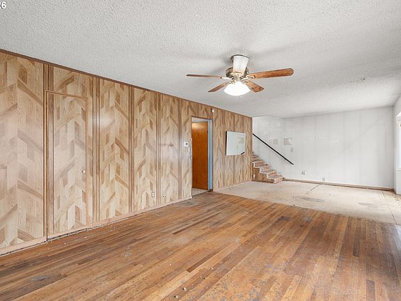5th image of 13056 SE Center St