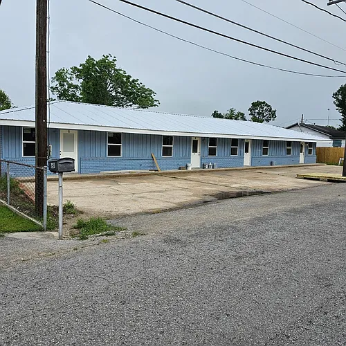 1603 Saint Bernard St Photo 1