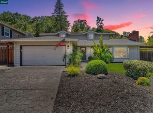 467 Roanoke Dr, Martinez, CA 94553