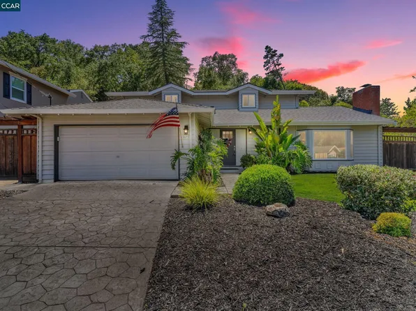 467 Roanoke Dr, Martinez, CA 94553