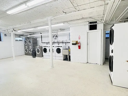 Rented by Corcoran | media 20