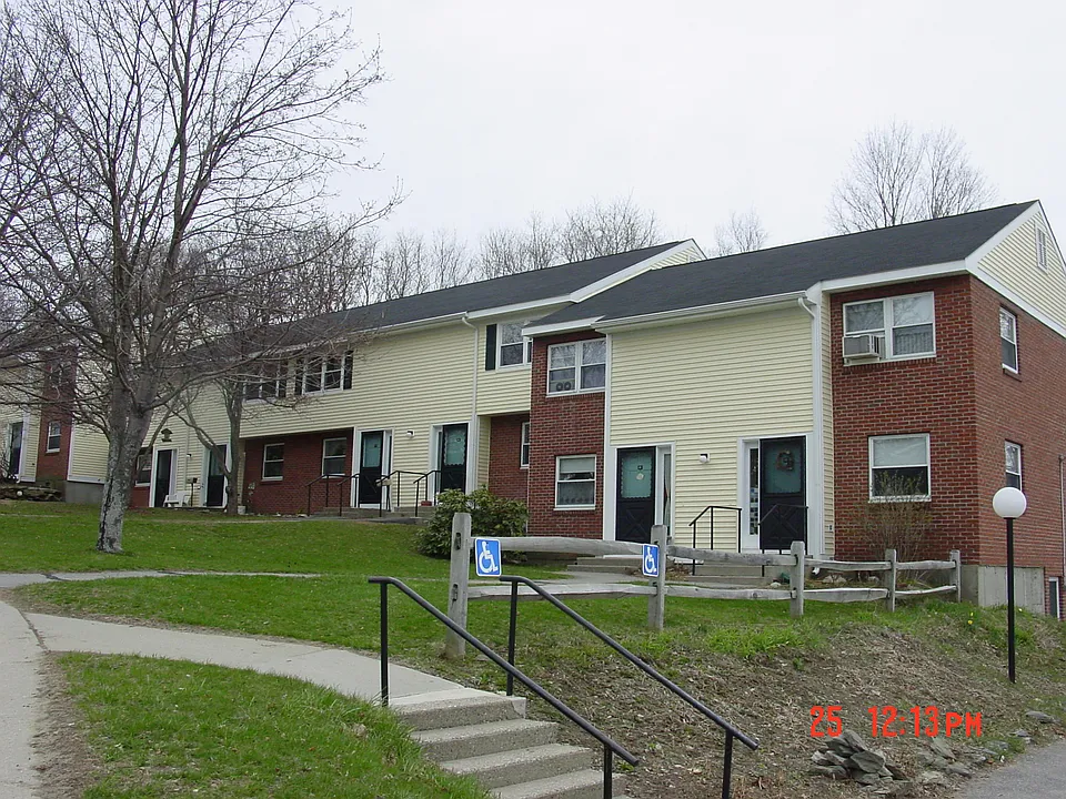Hillside Court