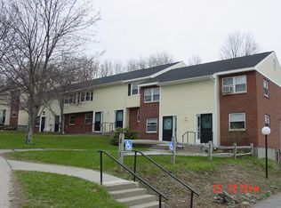 15 Lincoln Hts #3B1062090, Claremont, NH 03743