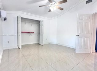 3465 NW 5th St, Miami, FL 33125
