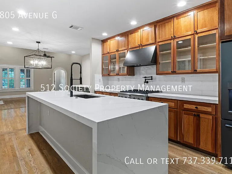 3805 Avenue G — Photo 19