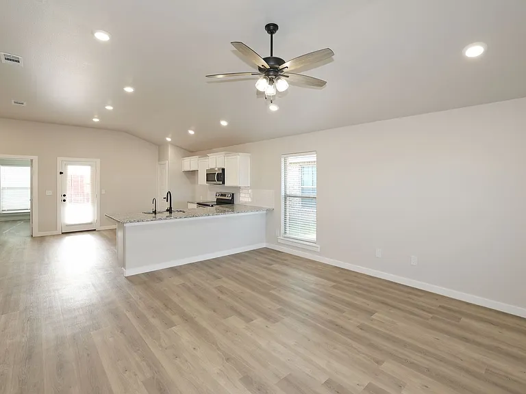 9901 Yellowhouse Ave — Photo 10