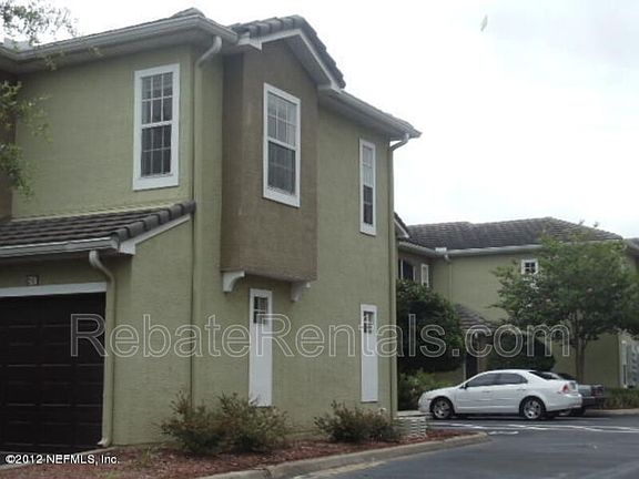 2nd image of 10075 Gate Pkwy #2607
