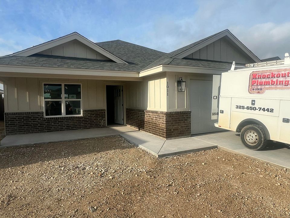 1st image of 1011 Claborne Ct