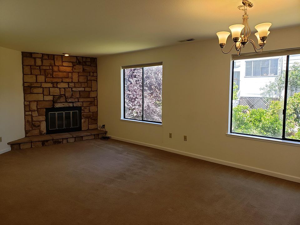 1st image of 642 Chenery St #5