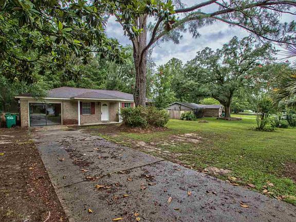 2nd image of 3495 Wood Hill Dr