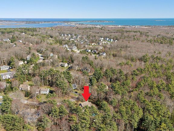 5th image of 19 Windsor Pines Drive