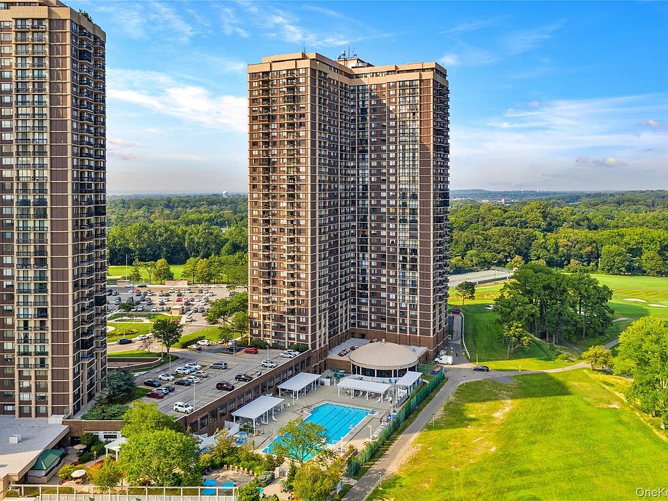 1st image of 269-10 Grand Central Parkway #30W