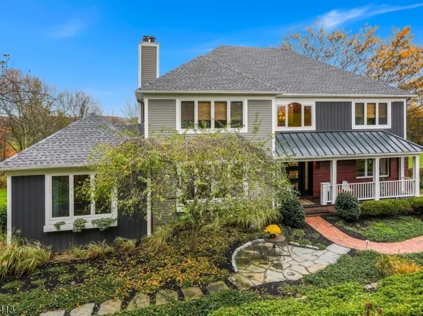 15 Beavers Rd, Tewksbury Twp., NJ 07830